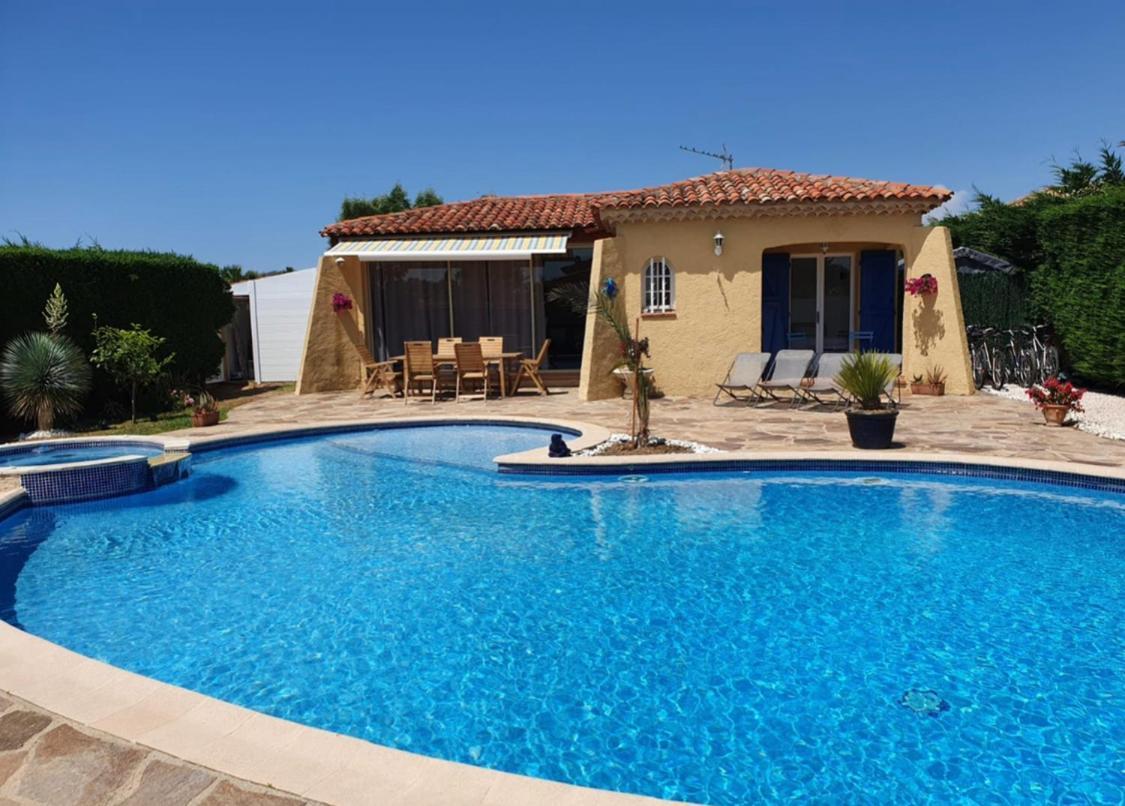 Villa Au Calme Avec Piscine Privative Bormes-les-Mimosas Eksteriør billede